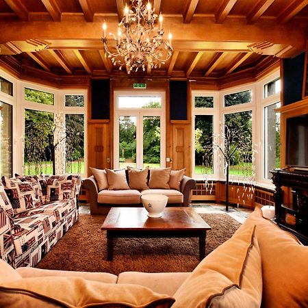 Villa Luxurious Castle With Hot Tub In The Belgian Jamoigne Esterno foto